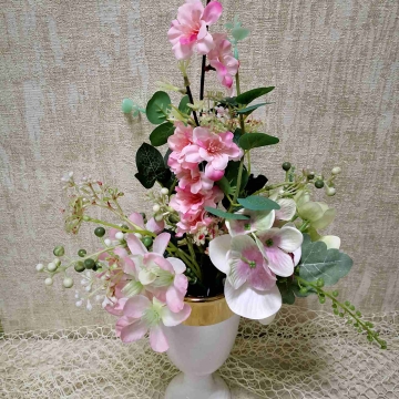 БУКЕТЧЕ В РОЗОВО