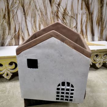 КЕРАМИЧНА КАШПА / КЪЩА - НАМЕРИ ДОМА СИ