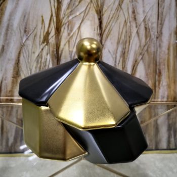 ЗАХАРНИЦА / БОНБОНИЕРА  - ГЕОМЕТРИЯ ОТ ЛЕНТИ