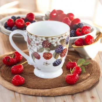 ЧАША В ПОДАРЪЧНА КУТИЯ - ВЕРИ БЕРИ