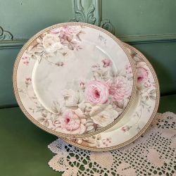 КОМПЛЕКТ ОТ 2 броя ЧИНИИ - НЕЖНИ РОЗИ