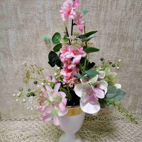 БУКЕТЧЕ В РОЗОВО