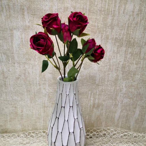 СТРЪК НЕЖНИ РОЗИ В  4 ЦВЯТА