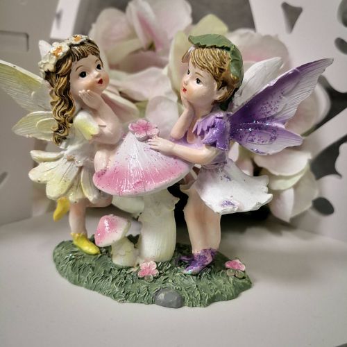 ФИГУРКА ДЕЦА / ЕЛФЧЕТА - КРАСОТА С КРИЛА