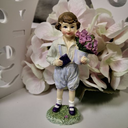 ФИГУРКА ДЕТЕ - ДЕТСТВО ОТ МИНАЛОТО