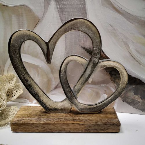 ФИГУРА СЪРЦА - ДВЕ СЪРЦА БИЕЩИ, КАТО ЕДНО