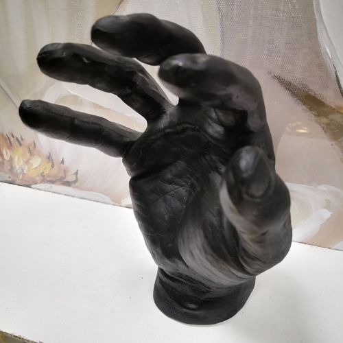 ДЕКОРАЦИЯ РЪКА - ВСИЧКО Е НЕЙНО ДЕЛО