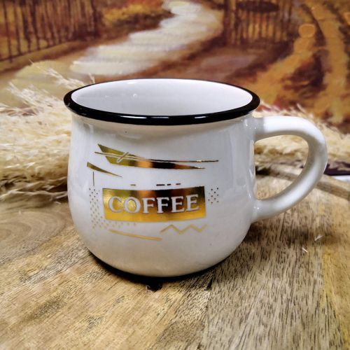 ЧАША КАНЧЕ - С КАФЕ В РЪКА