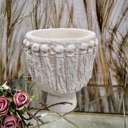 КАШПА - БЯЛО МАКРАМЕ 