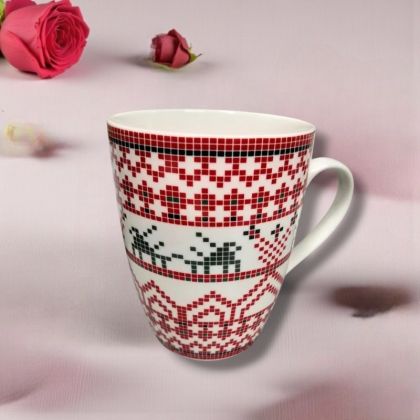 ПОРЦЕЛАНОВА ЧАША В КУТИЯ  - БЪЛГАРСКА ШЕВИЦА 