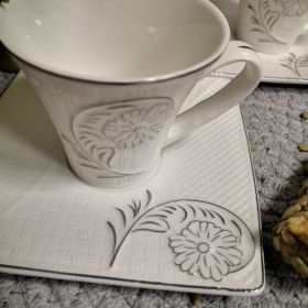 СЕРВИЗ КАФЕ ЗА ЕСПРЕСО ОТ 2 ЧАШИ И 2 ЧИНИЙКИ - СРЕБЪРНИ ЦВЕТЯ