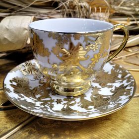 СЕРВИЗ ЗА КАФЕ И ЧАЙ / 6 чаши + 6 чинийки / - ЗЛАТНИ ЛИЛИУМИ