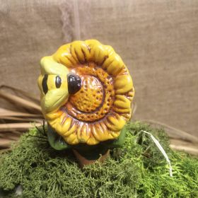 ПРИСПОСОБЛЕНИЕ ЗА ПОЛИВАНЕ НА САКСИЯ СЛЪНЧОГЛЕД - ЖИВИ ЦВЕТЯ