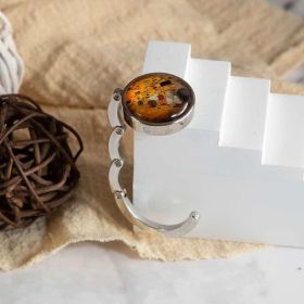 МЕТАЛНА ЗАКАЧАЛКА ЗА ЧАНТА  ЗА МАСА  - ЦЕЛУВКАТА НА ГУСТАВ КЛИМТ