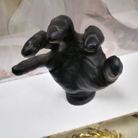 ДЕКОРАЦИЯ РЪКА - ВСИЧКО Е НЕЙНО ДЕЛО