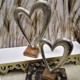 ДЕКОРАЦИЯ СЪРЦЕ - ЛЮБОВ И МИЛОСЪРДИЕ