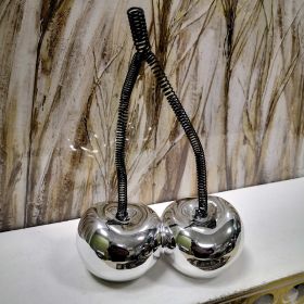 ФИГУРА СРЕБЪРНИ ЧЕРЕШИ - ЧЕРЕШКАТА НА ТОРТАТА