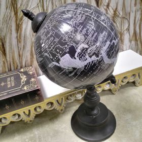 НАСТОЛНА ДЕКОРАЦИЯ ГЛОБУС