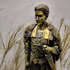 ФИГУРА -ВИВА ,ЦЕЗАРЕ