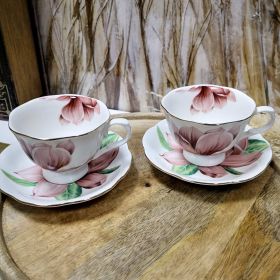 СЕРВИЗ ЗА КАФЕ / 6 ЧАШИ И 6 ЧИНИЙКИ / - УХАНИЕ НА СВЕЖЕСТ