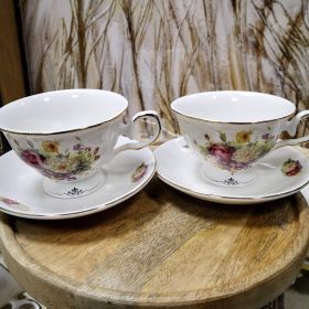 СЕРВИЗ ЗА КАФЕ / ЧАЙ  6 ЧАШИ И 6 ЧИНИЙКИ - ЦВЕТНА ГРАДИНА