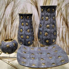 ПЛАТО- ГРАФИТ И ЦВЕТЯ