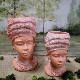 КАШПА ЖЕНСКА ГЛАВА  - ТЮРБАН И ГЕОМЕТРИЧНИ ЛИНИИ