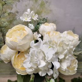 БУКЕТ БЕЛИ БОЖУРИ