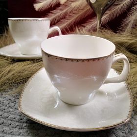 ЛУКСОЗЕН СЕРВИЗ ЗА КАФЕ 2 чаши + 2 чинийки - ЛУКС И НЕЖНОСТ