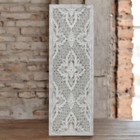 Стенно пано дантела