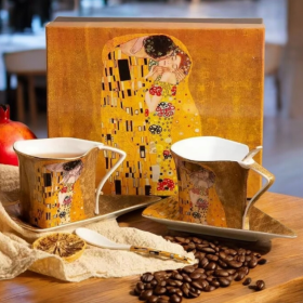 СЕРВИЗ ЗА КАФЕ ОТ 2 ЧАШИ,2 ЧИНИЙКИ И 2 ЛЪЖИЧКИ -  ЦЕЛУВКАТА НА ГУСТАВ КЛИМТ