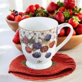 ЧАША В ПОДАРЪЧНА КУТИЯ - ВЕРИ БЕРИ