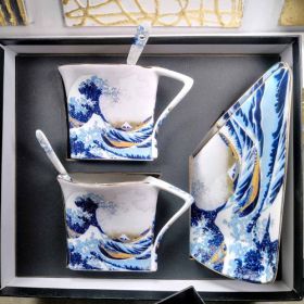 КОМПЛЕКТ ЗА ДВАМА / 2 чаши + 2 чинийки / - ГОЛЯМАТА ВЪЛНА