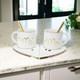 КОМПЛЕКТ ОТ 2чаши , 2чинийки и 2лъжички - СЪРЦЕ БИЕЩО ЗА ДВАМА