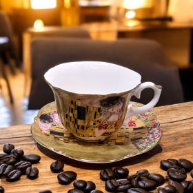 ЕДИНИЧЕН КОМПЛЕКТ ЗА КАФЕ/ЧАЙ ОТ ЧАША И ЧИНИЙКА - ЦЕЛУВКАТА НА ГУСТАВ КЛИМТ