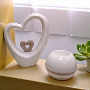 КОМПЛЕКТ ОТ СВЕЩНИК И ДЕКОРАЦИЯ СЪРЦА - СЛЕДИ ПО ПЯСЪКА