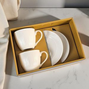 СЕРВИЗ ЗА КАФЕ ЗА ДВАМА / 2 чаши  + 2 чинийки / - РЕЛЕФ И БЕЛОТА