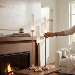 КОМПЛЕКТ ОТ 3 БРОЯ СВЕЩНИКА - СТЪКЛЕН ВИТРАЖ