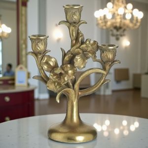 СВЕЩНИК - РОЗОВ ХРАСТ