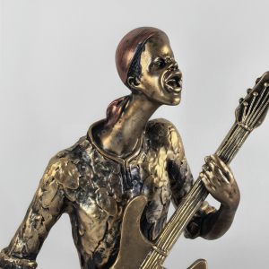 ФИГУРА МУЗИКАНТ КИТАРИСТ - СТРУНИ И ПЕСНИ