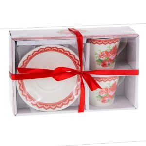 КОМПЛЕКТ ЗА КАФЕ ЗА ДВАМА  - БЪЛГАРСКА БРОДЕРИЯ С РОЗИ