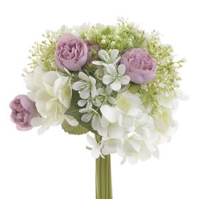 НЕЖЕН БУКЕТ ОТ ИЗКУСТВЕНИ ЦВЕТЯ